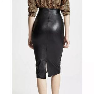 COMMANDO BLACK SIZE M FAUX LEATHER SKIRT $98